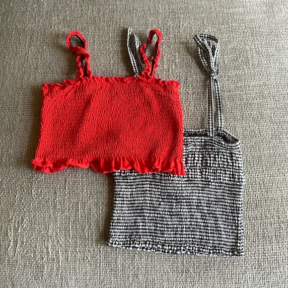 *BUNDLE* Two NEW Crop Tops! - Picture 1 of 5